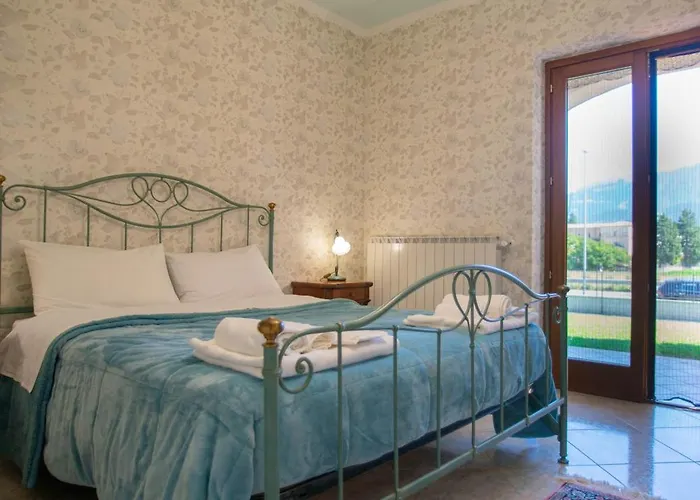 Apartment La Dei Tartufi - *